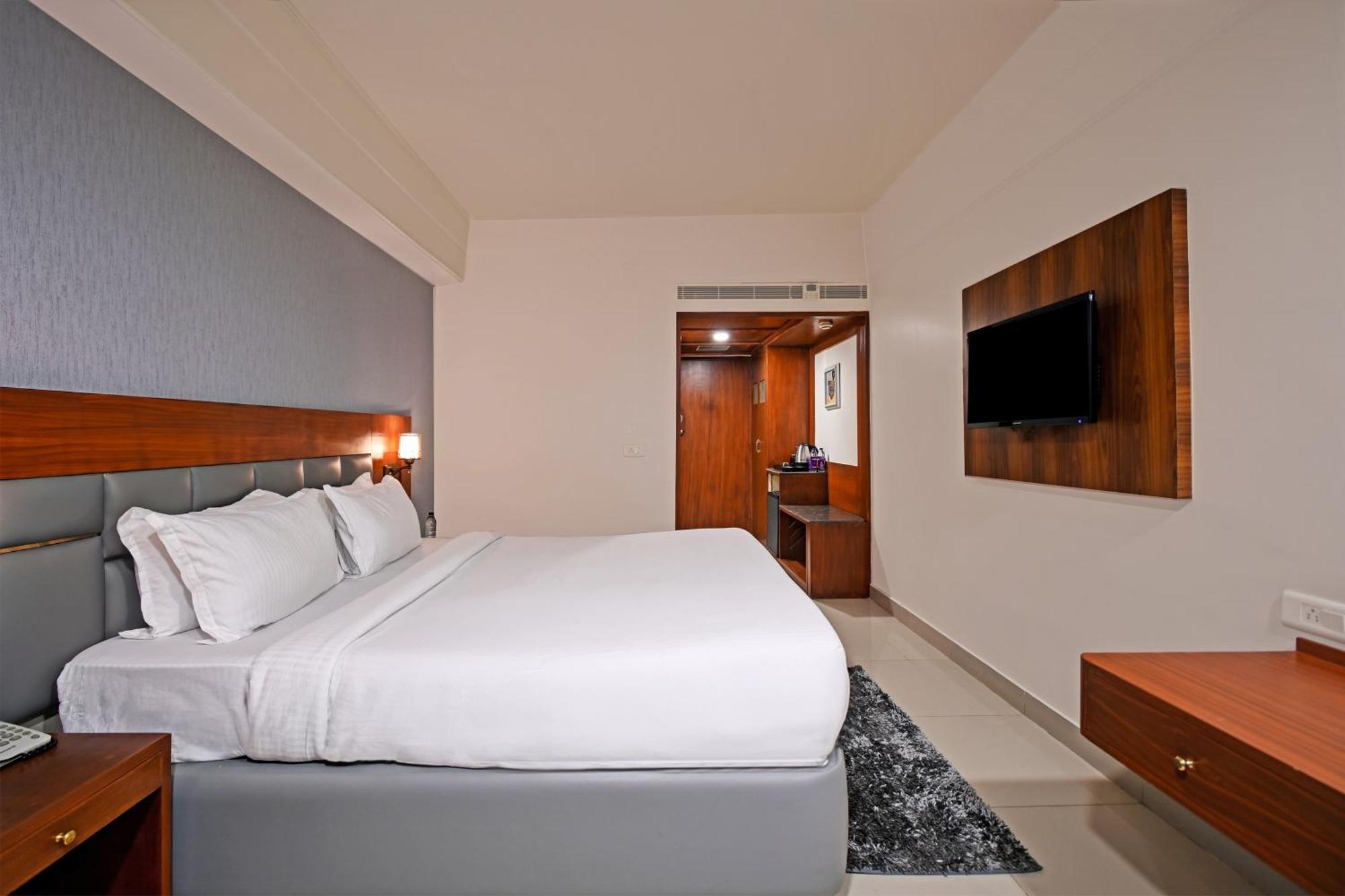 Palette Madhapur Hotell Hyderabad Eksteriør bilde